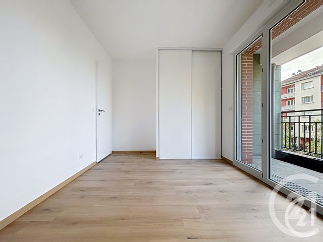 Appartement F3 &agrave; louer - 3 pi&egrave;ces - 61,56 m2 - Rouen - 76 - HAUTE-NORMANDIE