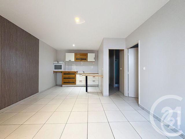 Appartement F2 &agrave; louer - 2 pi&egrave;ces - 40 m2 - Rouen - 76 - HAUTE-NORMANDIE