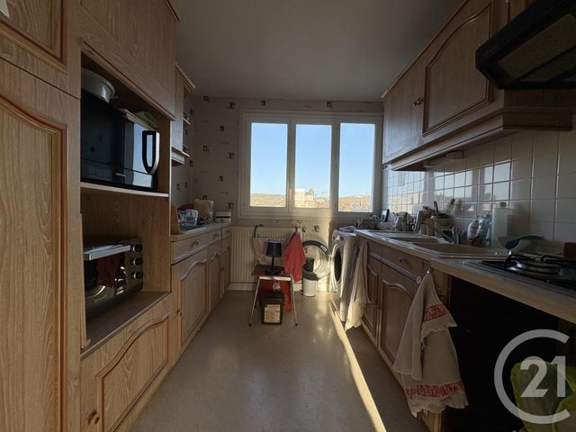 Appartement F3 &agrave; louer - 3 pi&egrave;ces - 67,97 m2 - Sotteville Les Rouen - 76 - HAUTE-NORMANDIE
