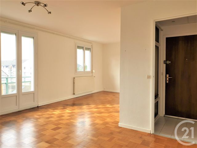 Appartement F3 &agrave; louer - 3 pi&egrave;ces - 67,97 m2 - Sotteville Les Rouen - 76 - HAUTE-NORMANDIE
