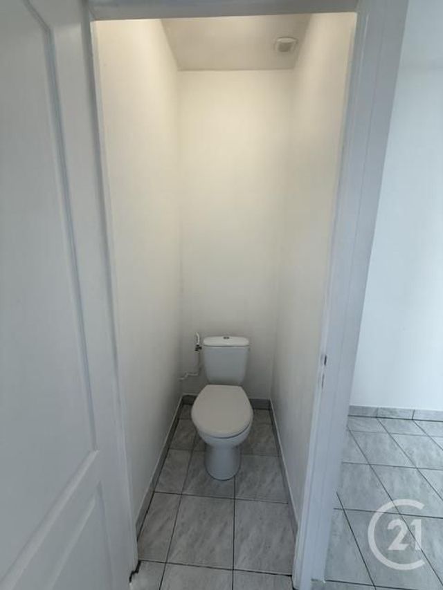 Appartement F2 &agrave; louer - 2 pi&egrave;ces - 32 m2 - Rouen - 76 - HAUTE-NORMANDIE