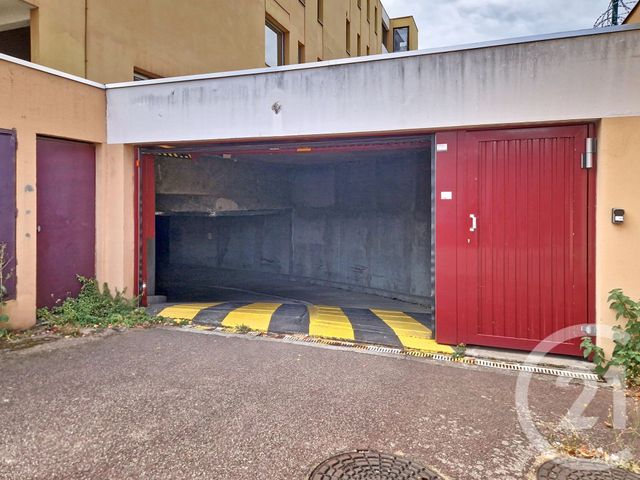 parking - ROUEN - 76
