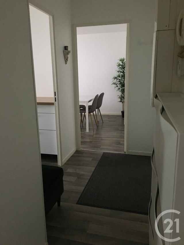 Appartement F2 &agrave; louer - 2 pi&egrave;ces - 50 m2 - Rouen - 76 - HAUTE-NORMANDIE