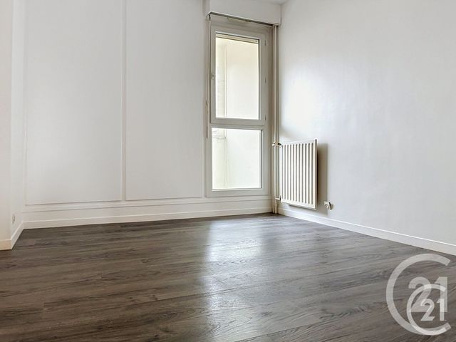 Appartement F4 &agrave; louer - 4 pi&egrave;ces - 92,12 m2 - Rouen - 76 - HAUTE-NORMANDIE