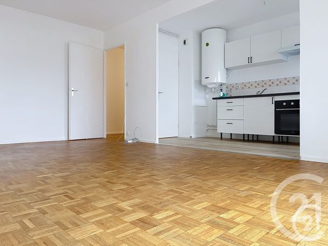 Appartement F4 &agrave; louer - 4 pi&egrave;ces - 92,12 m2 - Rouen - 76 - HAUTE-NORMANDIE
