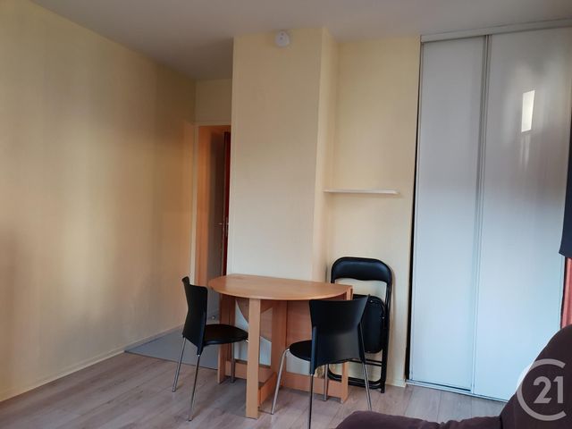 Appartement Studio &agrave; louer - 1 pi&egrave;ce - 18,56 m2 - Le Petit Quevilly - 76 - HAUTE-NORMANDIE