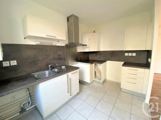 Appartement F3 &agrave; vendre - 3 pi&egrave;ces - 68 m2 - Le Petit Quevilly - 76 - HAUTE-NORMANDIE