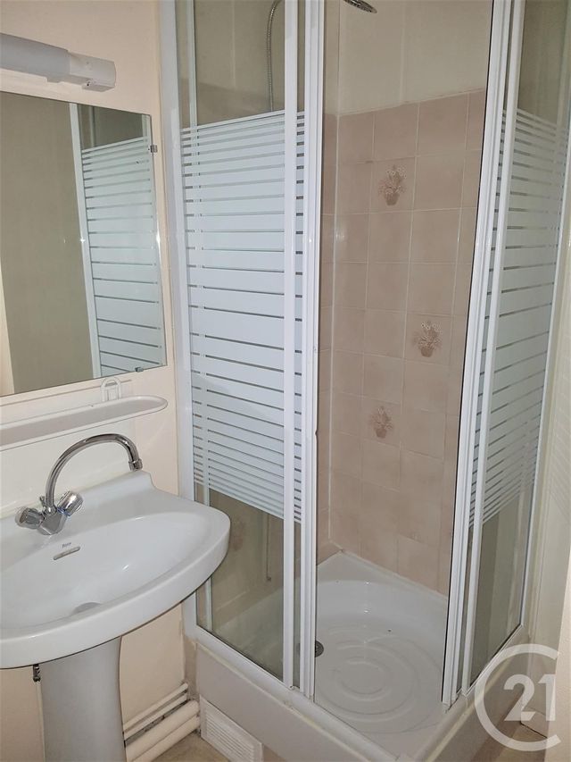 Appartement Studio &agrave; louer - 1 pi&egrave;ce - 16 m2 - Rouen - 76 - HAUTE-NORMANDIE