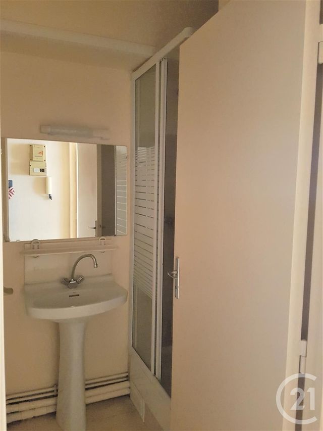Appartement Studio &agrave; louer - 1 pi&egrave;ce - 16 m2 - Rouen - 76 - HAUTE-NORMANDIE