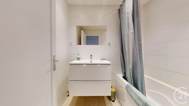 Appartement T3 &agrave; vendre - 3 pi&egrave;ces - 65 m2 - St Herblain - 44 - PAYS-DE-LOIRE