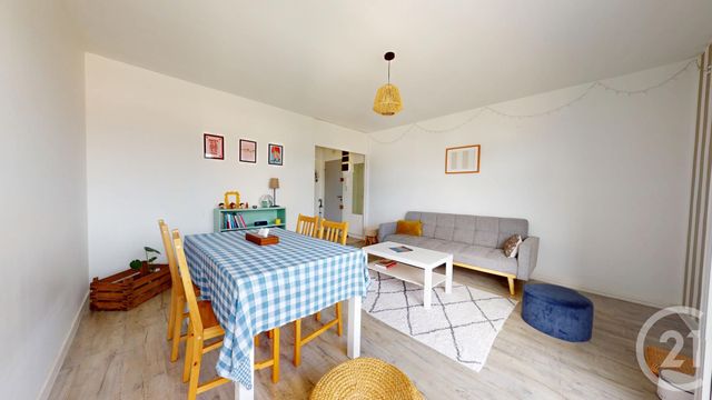Appartement F5 &agrave; louer - 5 pi&egrave;ces - 88,28 m2 - Nantes - 44 - PAYS-DE-LOIRE