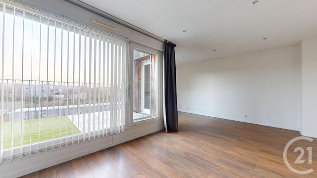 Appartement F3 &agrave; vendre - 3 pi&egrave;ces - 61,61 m2 - Coueron - 44 - PAYS-DE-LOIRE