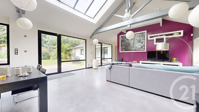 Maison à vendre - 5 pièces - 188 m2 - St Etienne De Montluc - 44 - PAYS-DE-LOIRE