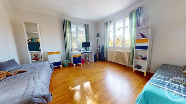 Maison à vendre - 6 pièces - 146,18 m2 - St Herblain - 44 - PAYS-DE-LOIRE