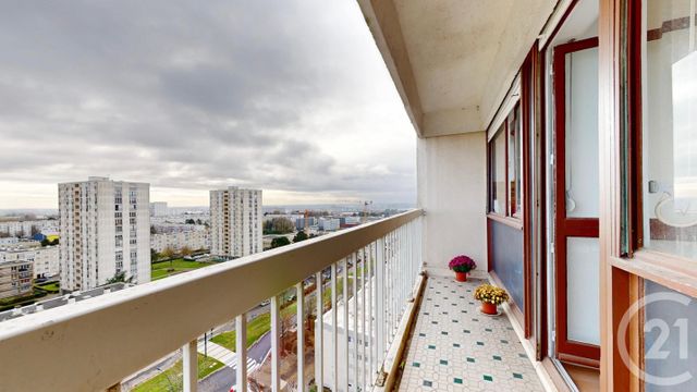 Appartement à vendre - 4 pièces - 80 m2 - St Herblain - 44 - PAYS-DE-LOIRE