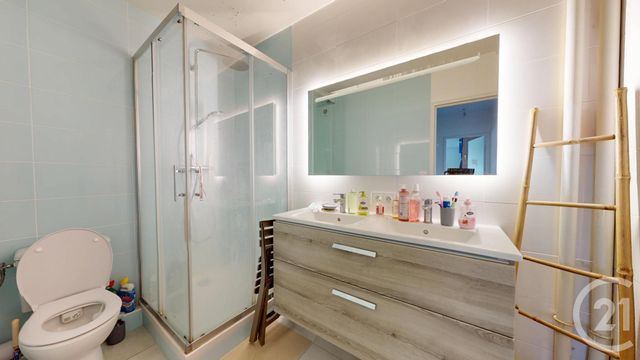 Appartement à vendre - 4 pièces - 80 m2 - St Herblain - 44 - PAYS-DE-LOIRE