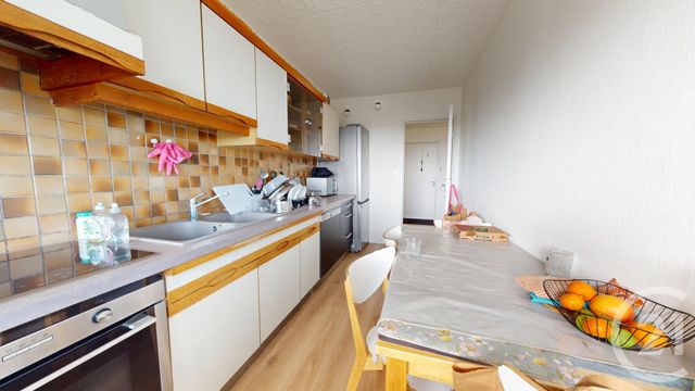 Appartement à vendre - 4 pièces - 80 m2 - St Herblain - 44 - PAYS-DE-LOIRE