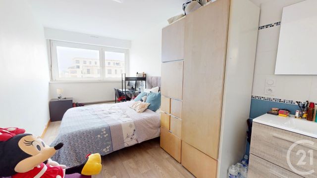 Appartement à vendre - 6 pièces - 102 m2 - St Herblain - 44 - PAYS-DE-LOIRE