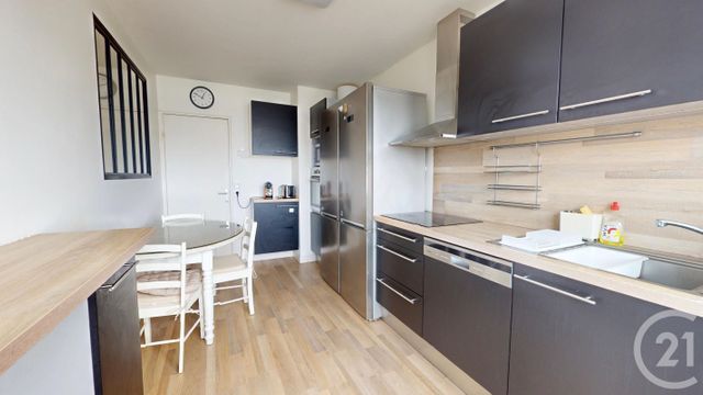 Appartement à vendre - 6 pièces - 102 m2 - St Herblain - 44 - PAYS-DE-LOIRE