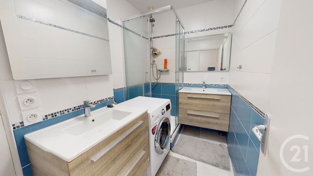 Appartement à vendre - 6 pièces - 102 m2 - St Herblain - 44 - PAYS-DE-LOIRE