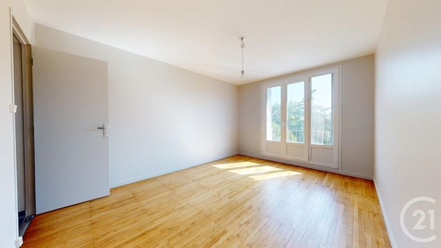 Appartement F4 &agrave; louer - 4 pi&egrave;ces - 80,94 m2 - Nantes - 44 - PAYS-DE-LOIRE