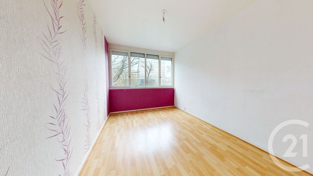 Appartement T4 &agrave; vendre - 5 pi&egrave;ces - 87 m2 - St Herblain - 44 - PAYS-DE-LOIRE