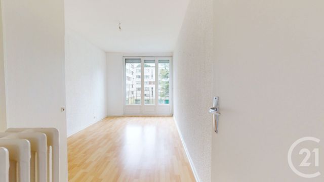 Appartement T4 &agrave; vendre - 5 pi&egrave;ces - 87 m2 - St Herblain - 44 - PAYS-DE-LOIRE
