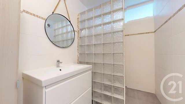 Appartement F3 &agrave; louer - 3 pi&egrave;ces - 70,21 m2 - St Herblain - 44 - PAYS-DE-LOIRE