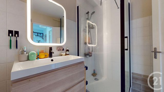 Appartement T3 &agrave; vendre - 3 pi&egrave;ces - 69 m2 - Nantes - 44 - PAYS-DE-LOIRE