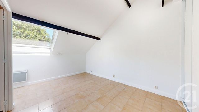 Maison &agrave; louer - 3 pi&egrave;ces - 79,63 m2 - Sautron - 44 - PAYS-DE-LOIRE