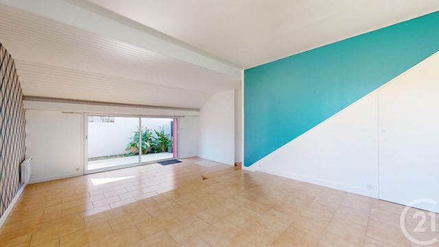 Maison &agrave; louer - 3 pi&egrave;ces - 79,63 m2 - Sautron - 44 - PAYS-DE-LOIRE