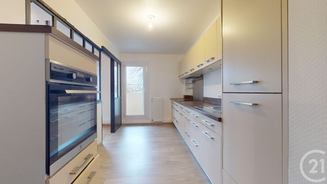 Appartement F4 &agrave; louer - 4 pi&egrave;ces - 98,80 m2 - Nantes - 44 - PAYS-DE-LOIRE