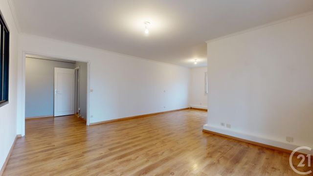 Appartement F4 &agrave; louer - 4 pi&egrave;ces - 98,80 m2 - Nantes - 44 - PAYS-DE-LOIRE