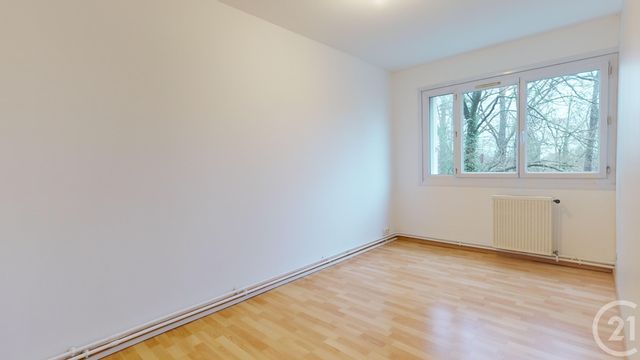 Appartement F4 &agrave; louer - 4 pi&egrave;ces - 98,80 m2 - Nantes - 44 - PAYS-DE-LOIRE