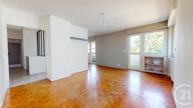 Appartement F4 &agrave; louer - 4 pi&egrave;ces - 100 m2 - St Herblain - 44 - PAYS-DE-LOIRE
