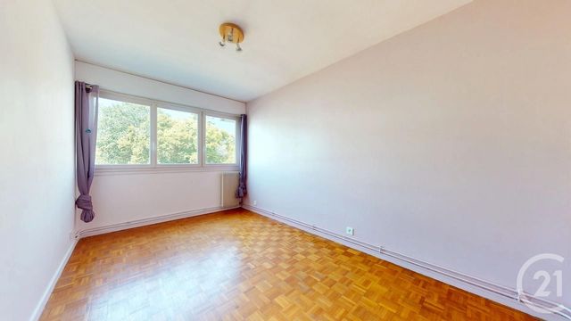 Appartement F4 &agrave; louer - 4 pi&egrave;ces - 100 m2 - St Herblain - 44 - PAYS-DE-LOIRE