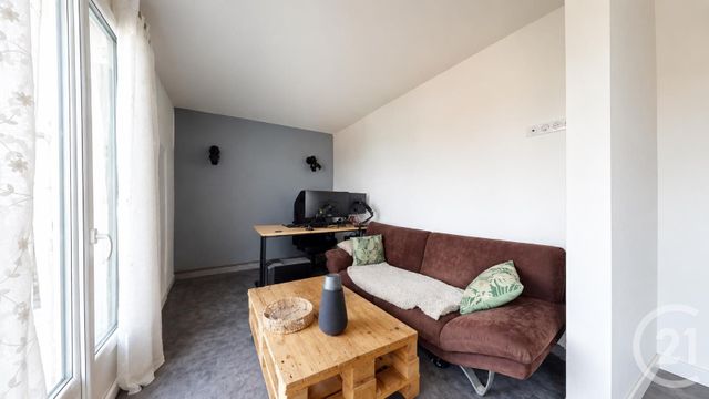 Appartement F4 &agrave; vendre - 4 pi&egrave;ces - 75,24 m2 - St Herblain - 44 - PAYS-DE-LOIRE