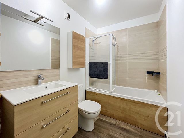 Appartement F4 &agrave; louer - 4 pi&egrave;ces - 83,59 m2 - Nantes - 44 - PAYS-DE-LOIRE