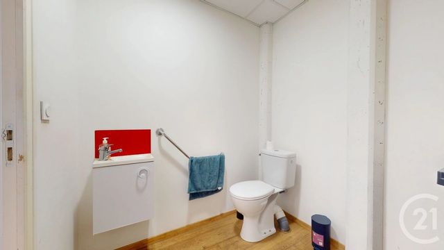 Appartement Local &agrave; louer - 2 pi&egrave;ces - 110 m2 - Nantes - 44 - PAYS-DE-LOIRE