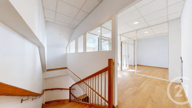 Appartement Local &agrave; louer - 2 pi&egrave;ces - 110 m2 - Nantes - 44 - PAYS-DE-LOIRE