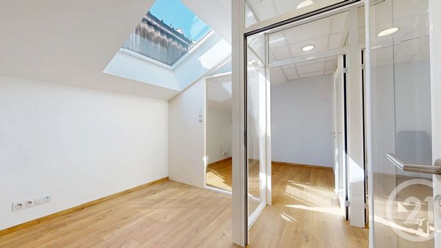 Appartement Local &agrave; louer - 2 pi&egrave;ces - 110 m2 - Nantes - 44 - PAYS-DE-LOIRE