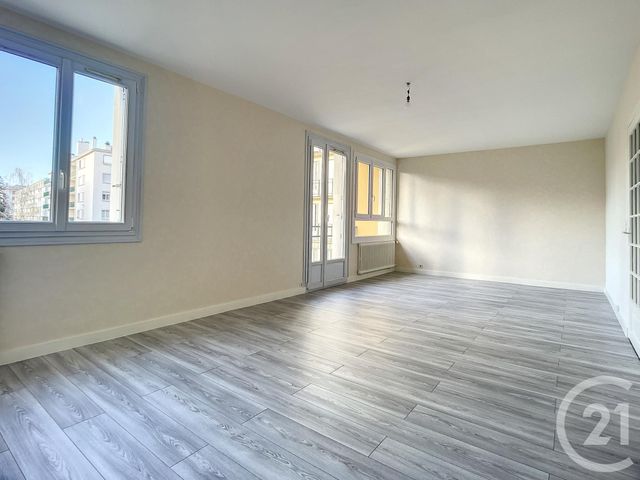 Appartement F4 &agrave; louer - 4 pi&egrave;ces - 72 m2 - Nantes - 44 - PAYS-DE-LOIRE