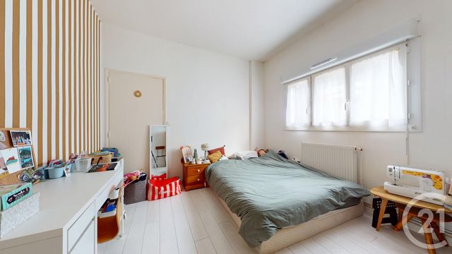 Appartement F5 &agrave; vendre - 5 pi&egrave;ces - 95,02 m2 - Nantes - 44 - PAYS-DE-LOIRE