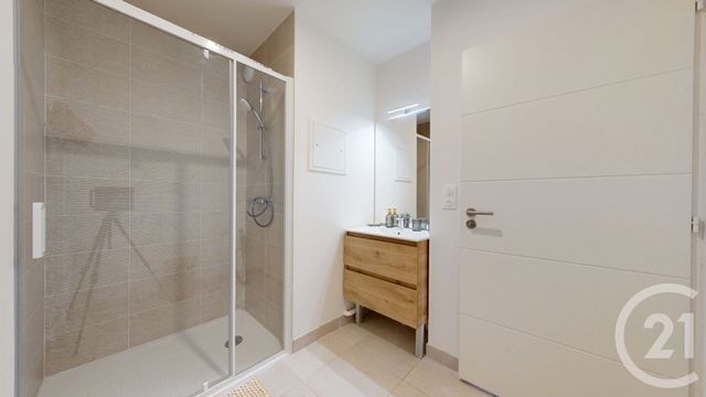 Appartement F3 &agrave; vendre - 3 pi&egrave;ces - 64,99 m2 - St Herblain - 44 - PAYS-DE-LOIRE