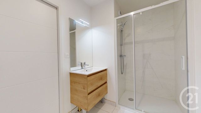Appartement F5 &agrave; vendre - 5 pi&egrave;ces - 108,61 m2 - St Herblain - 44 - PAYS-DE-LOIRE