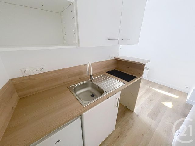 Appartement F1 &agrave; louer - 1 pi&egrave;ce - 27,43 m2 - Nantes - 44 - PAYS-DE-LOIRE