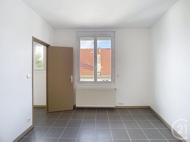 Appartement T2 &agrave; louer - 2 pi&egrave;ces - 23,30 m2 - Nantes - 44 - PAYS-DE-LOIRE