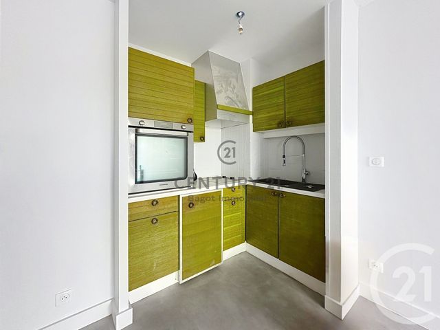 Appartement F2 &agrave; louer - 2 pi&egrave;ces - 39,20 m2 - Houlgate - 14 - BASSE-NORMANDIE