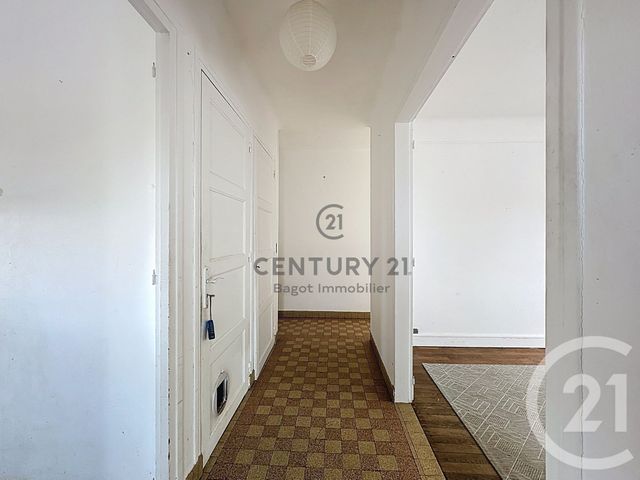 Maison &agrave; louer - 4 pi&egrave;ces - 74,98 m2 - Dives Sur Mer - 14 - BASSE-NORMANDIE