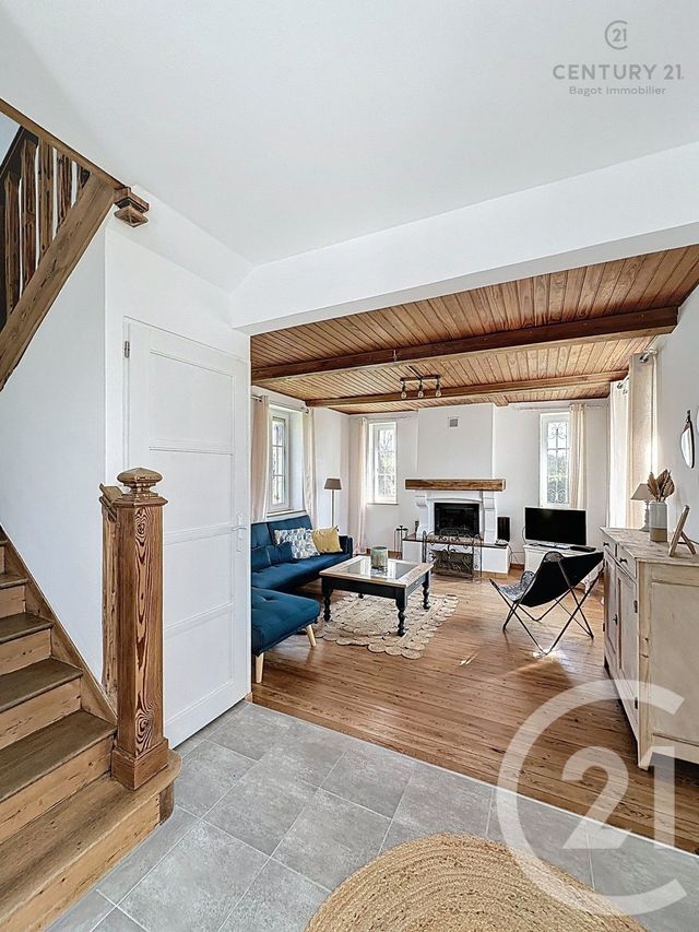 Maison &agrave; louer - 3 pi&egrave;ces - 84,09 m2 - Douville En Auge - 14 - BASSE-NORMANDIE